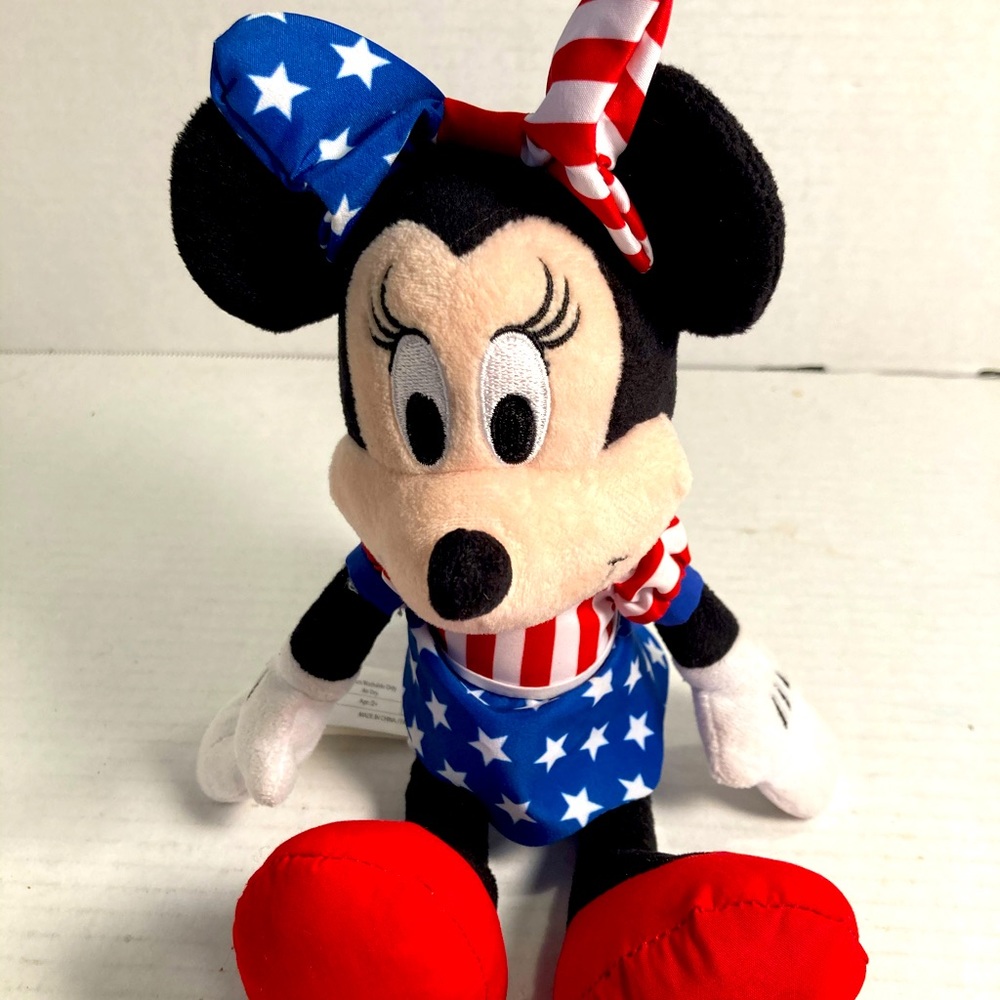 Disney Minnie Mouse Patriotic Plush 10” stars